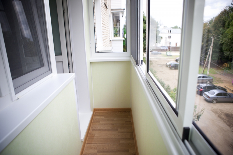 10 вариантов внутренней отделки балконов и лоджии